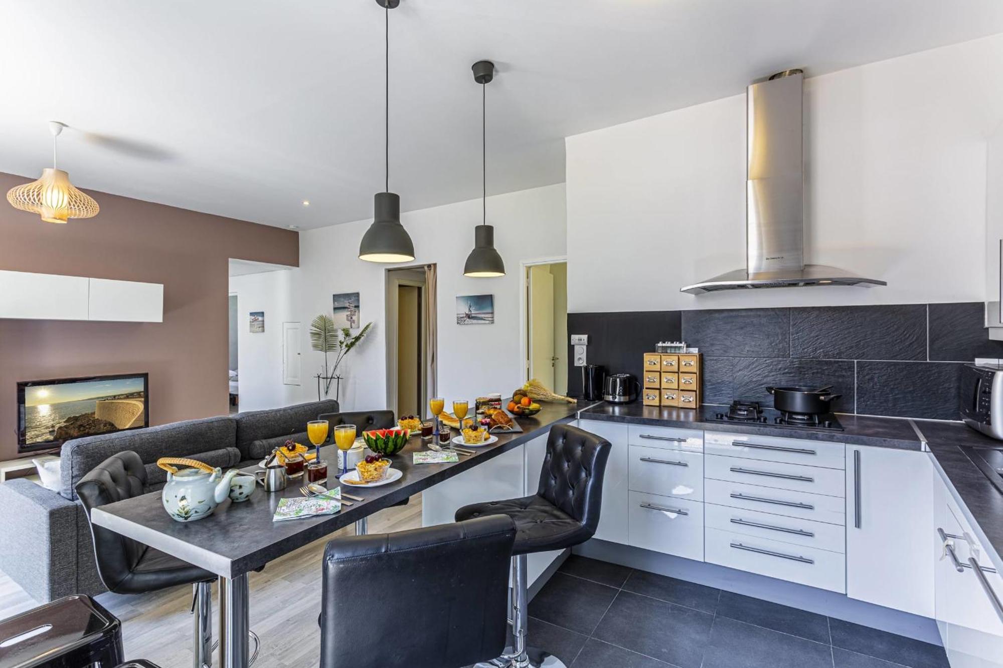 Guisol - Typical Nice 3 Bedroom Ac Near Port Екстер'єр фото